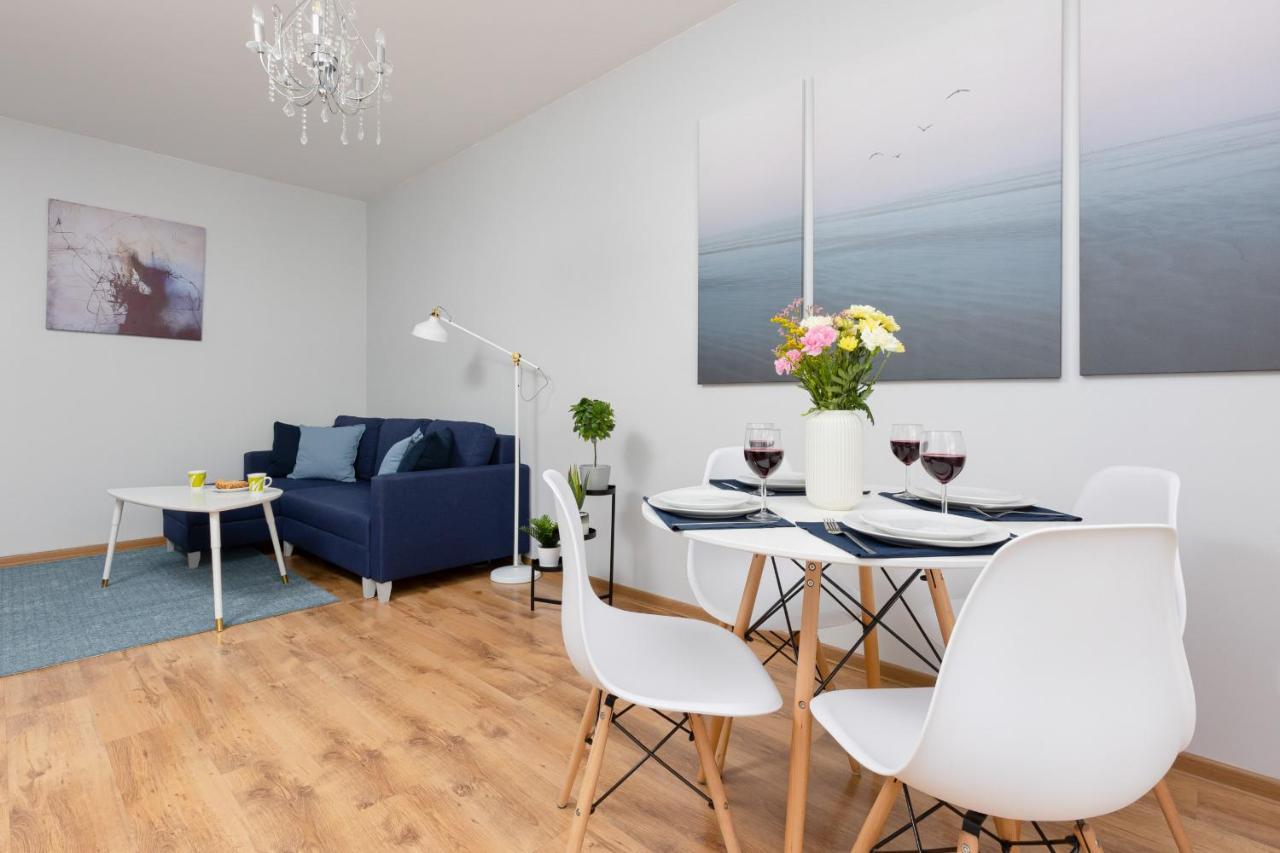 Warsaw Bemowo Apartment With Balcony By Noclegi Renters 외부 사진