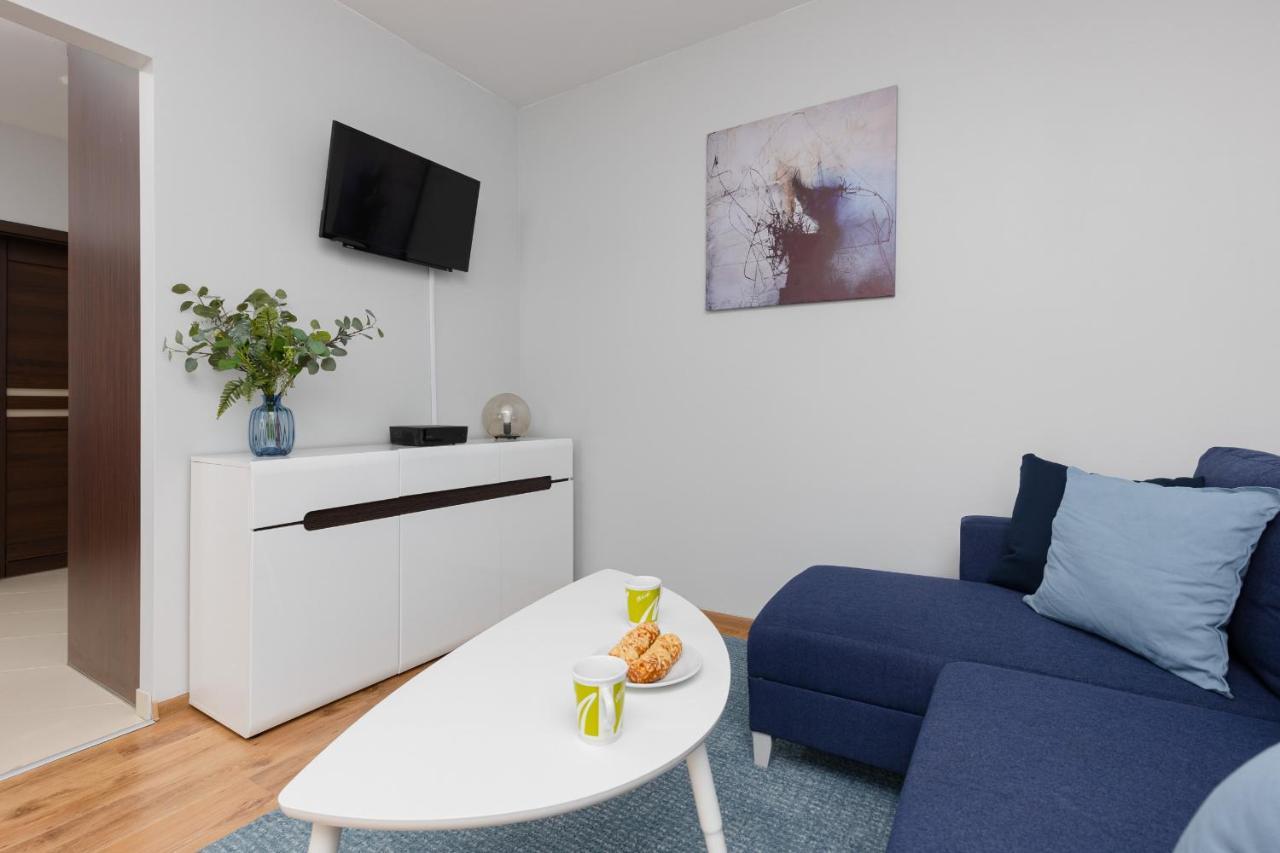 Warsaw Bemowo Apartment With Balcony By Noclegi Renters 외부 사진